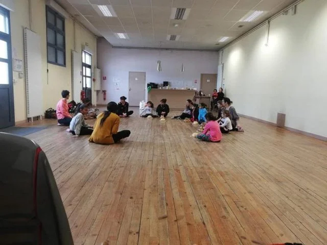 Cours de danse africaine enfants Association Kobenawati
