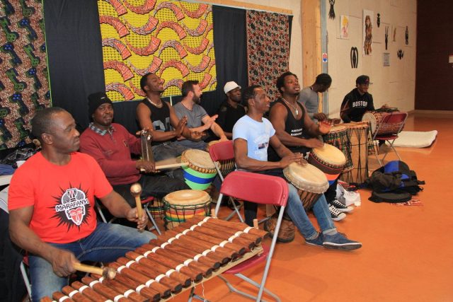 Musiciens Kobenawati 1