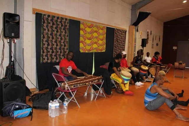Professeurs stage danse Kobenawati
